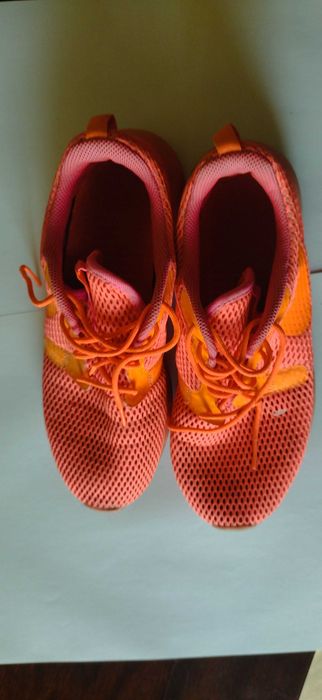 Кросівки унісекс Nike Roshe One Hyper Breathe 'Total Crimson' 40.5 (26 см) Китай