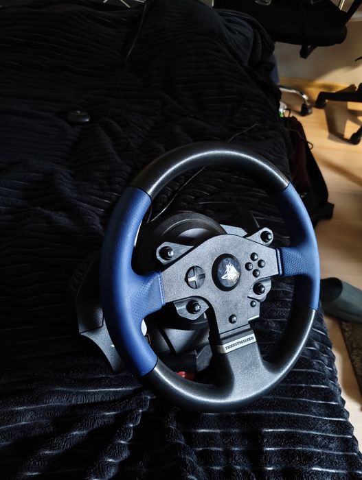 Kierownica Thrustmuster T150 Pro