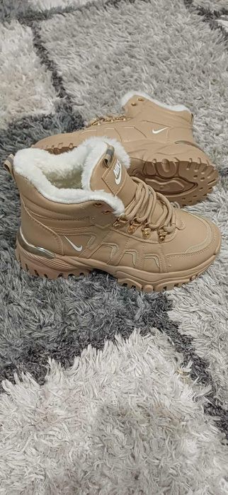 Buty damskie rozmiar 38