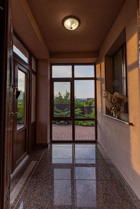 Продається  Будинок 125 м² з ремонтом | 20 соток | гараж | 5 км до ТЦ Майдан
