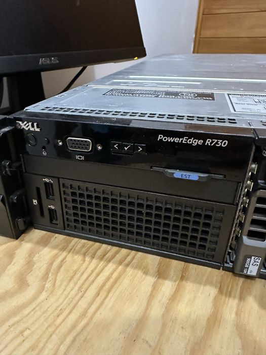 Servidor Dell  PowerEdge 730