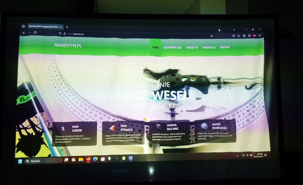 Wynajem rzutnik projektor multimedialny , ekran 120"