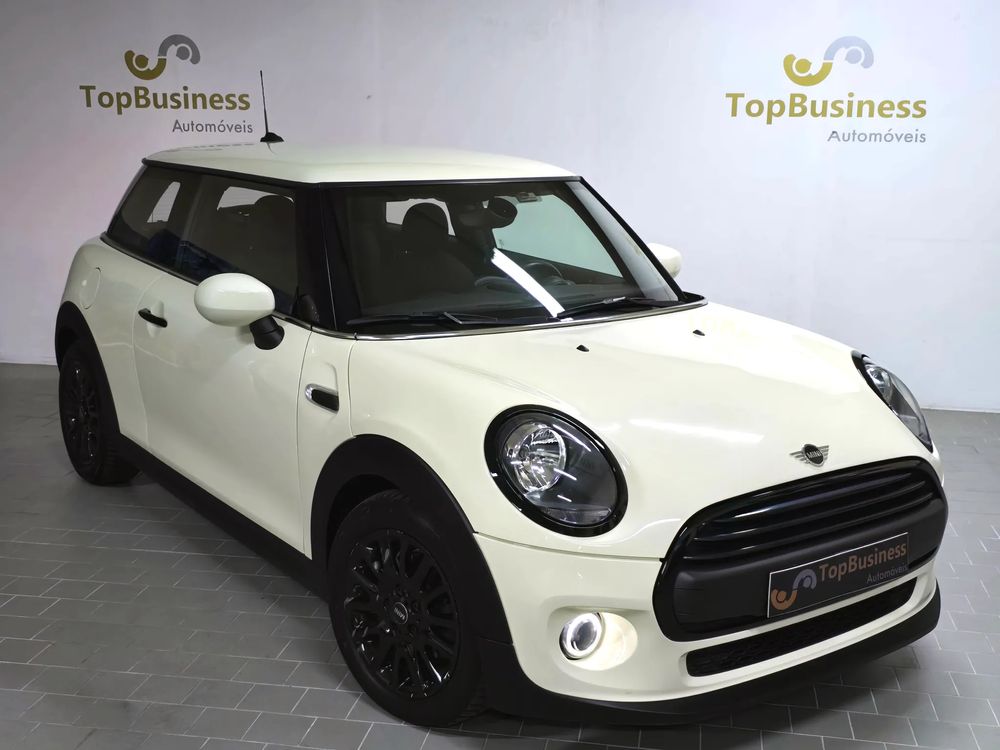 MINI 3 Portas One Aut.