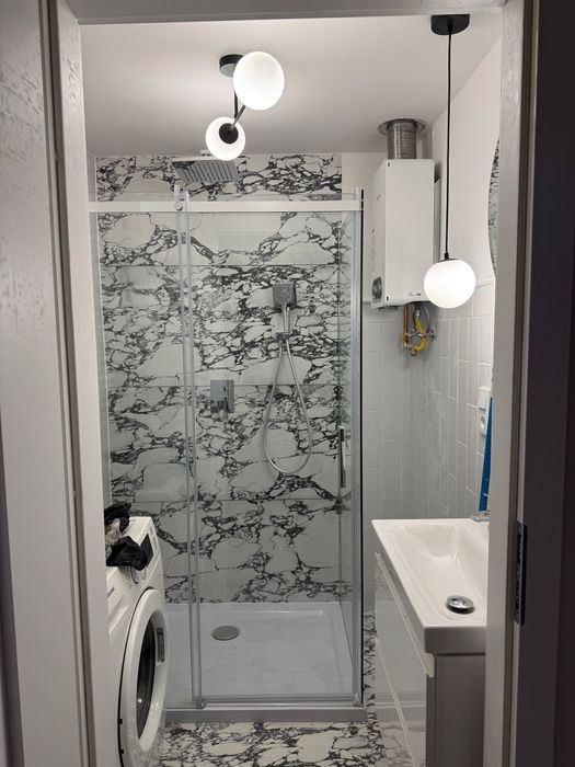 Bezpośrednio przestronne 3-pokojowe mieszkanie w centrum Katowic