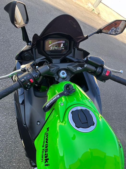 Kawasaki Ninja 650 KRT Edition