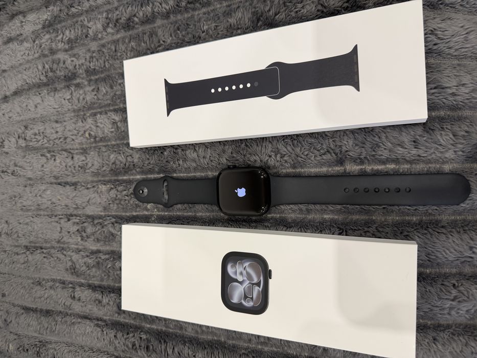 Apple watch 11 46 mm. Jet Black Gps M/L