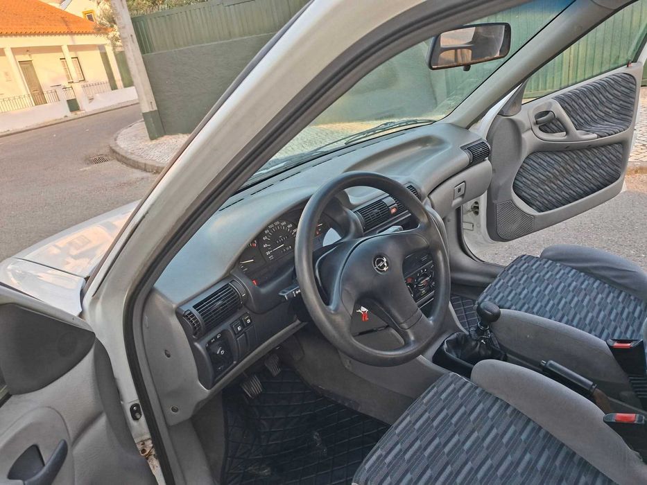Opel astra F 1.4
