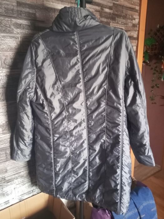 Kurtka damska r 44 pachy 102