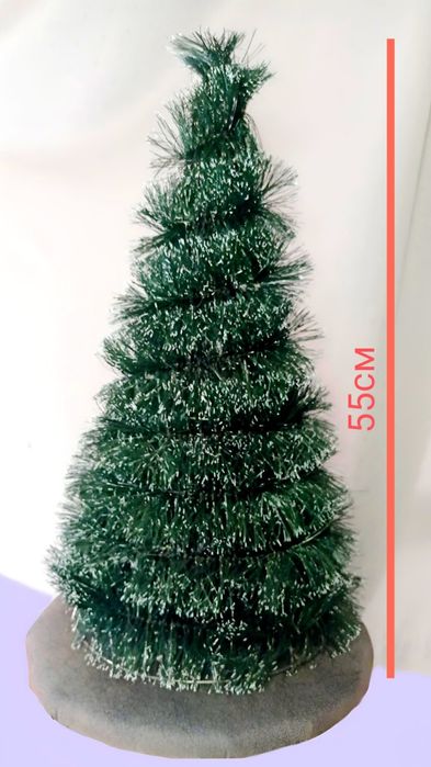 Ялинка новорічна