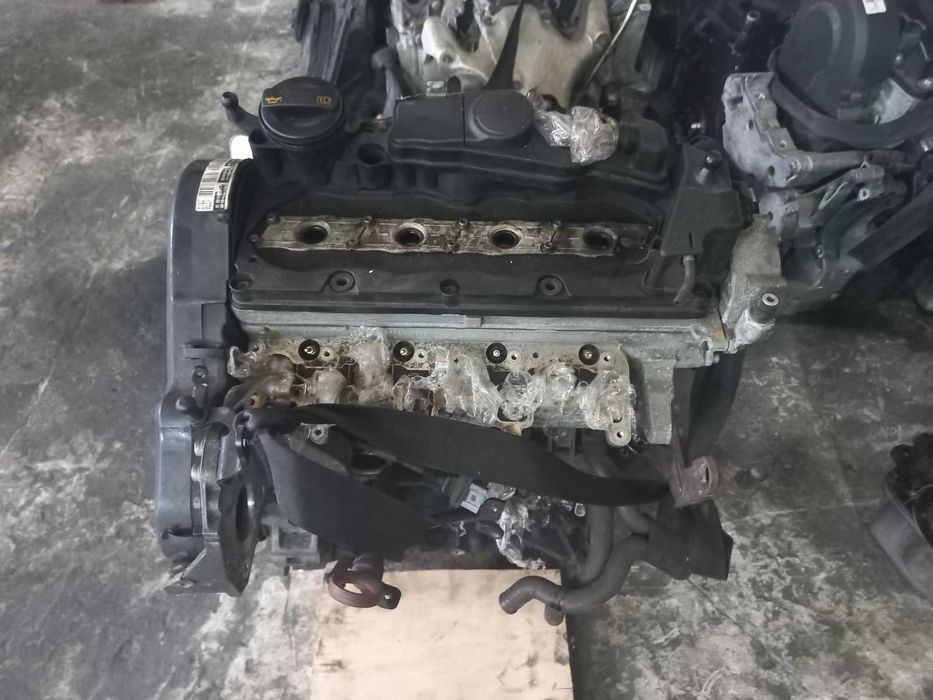 Двигатель 2.0TDI CBA Passat B6 мотор 2.0CBA Пассат Б6