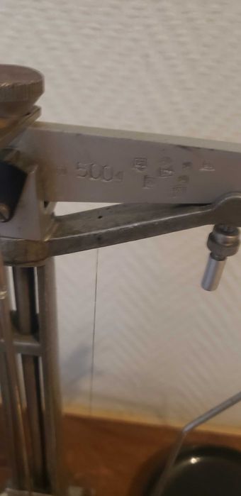 Waga precyzyjna jubilerska