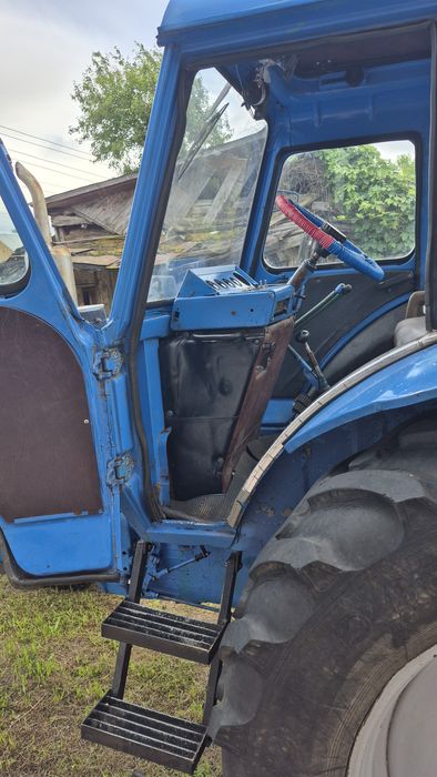 Продам МТЗ 80 з новим захватом