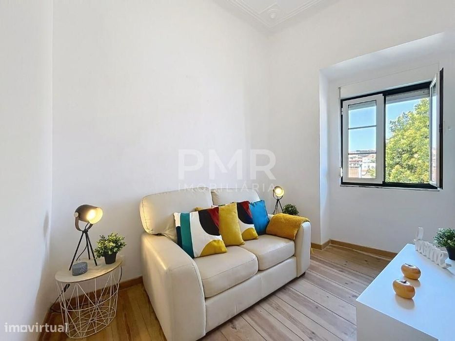 Apartamento T3 com terraço em Arroios