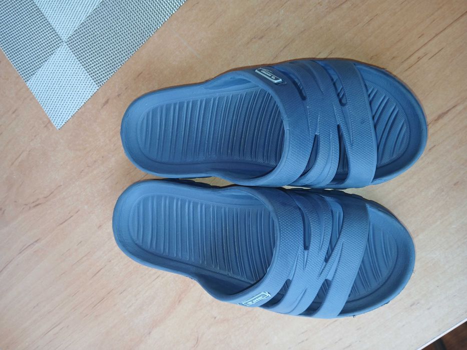 Chinelos de natação 30