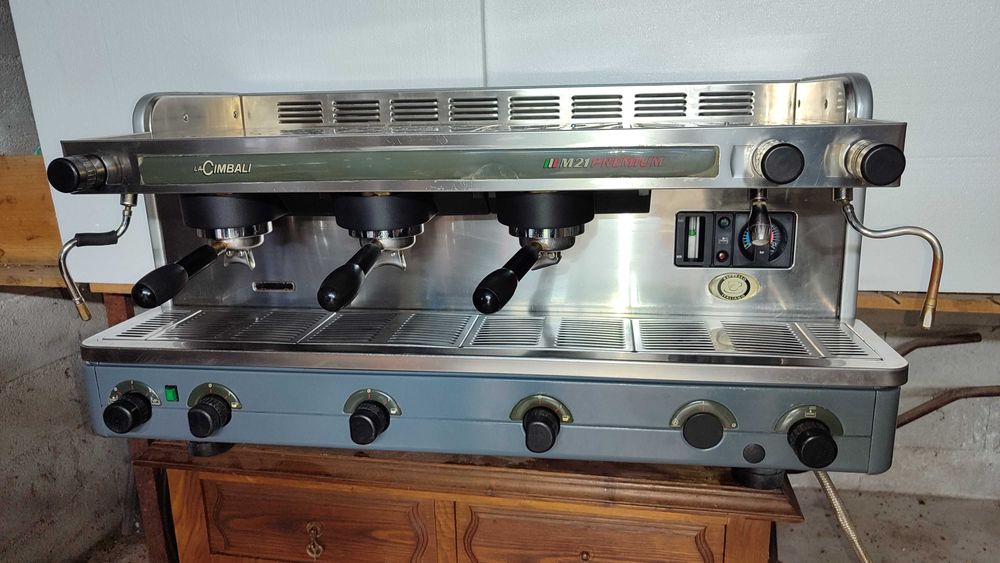 Vendo Máquina de café La Cimbali M21 Premium "usada"