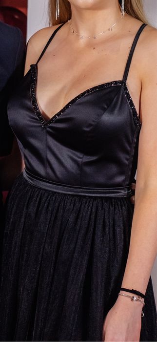 Sukienka na studniówkę