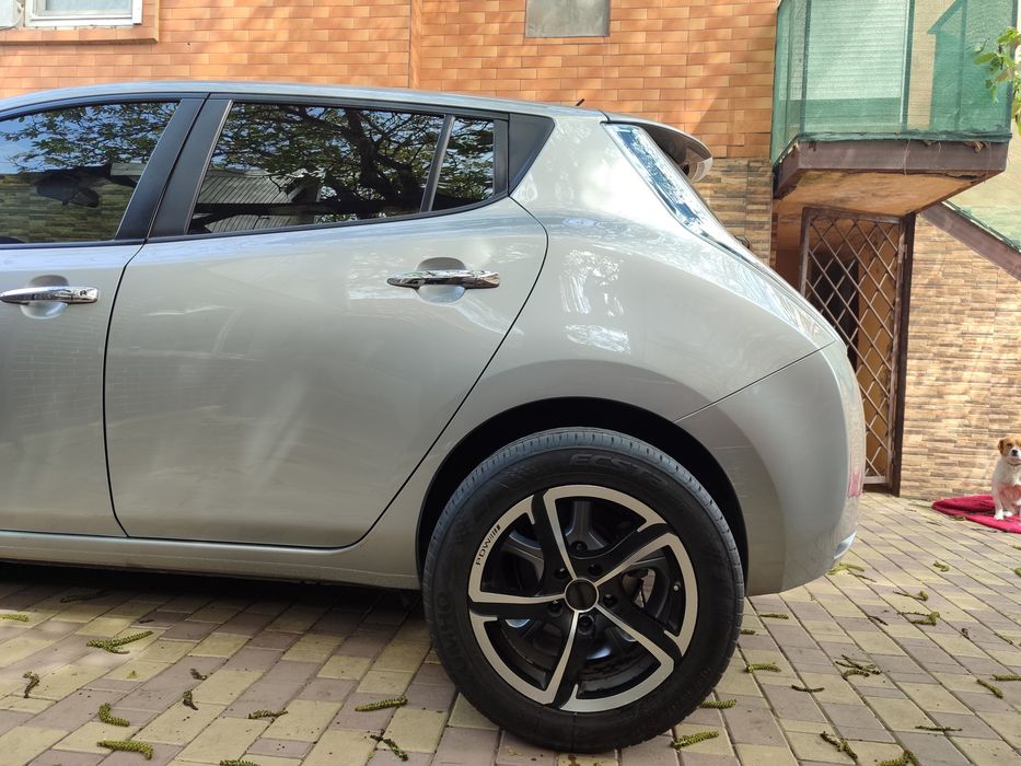 Продам диски с резиной 205 55 16