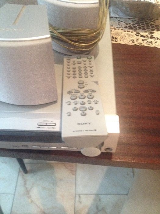 Som suround Sony com DVD