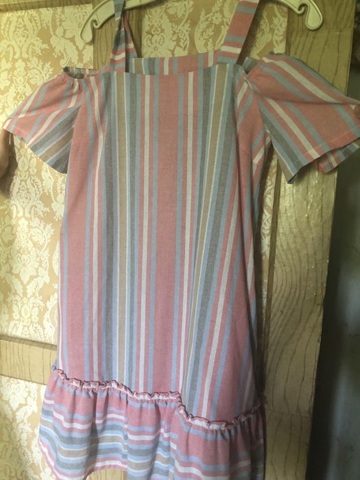 Платья, майки, рубашки