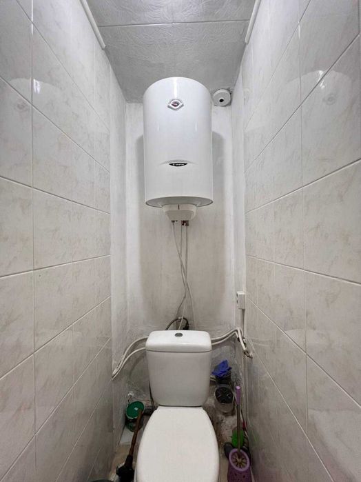 2-кімнатна з ремонтом, меблями і технікою — заїжджай і живи