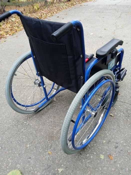 Ходунки  опорные складные.