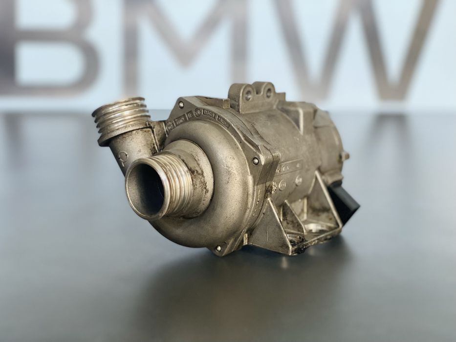 Водяна помпа BMW E60 E61 E90 E91 N52 2.5 3.0 Бензин Помпа Е60
