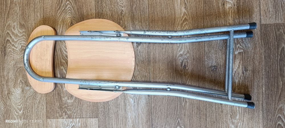 Стілець складний