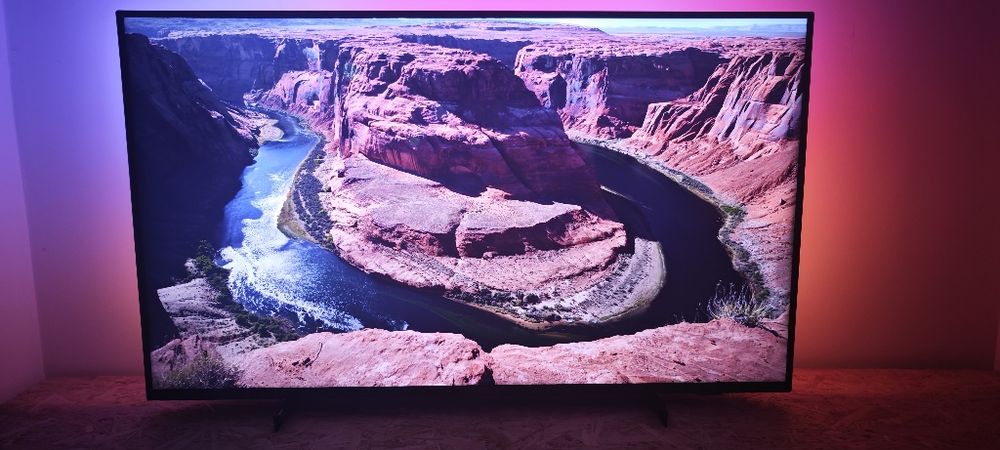 Telewizor LED 55 cali Philips Smart AMBILIGHT 4K