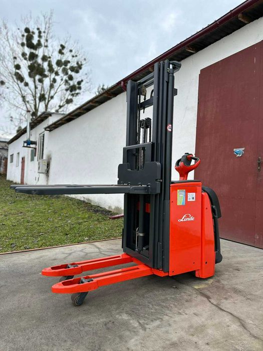 Навантажувач штабелер 1322* Linde L14АР 1,4т 470см