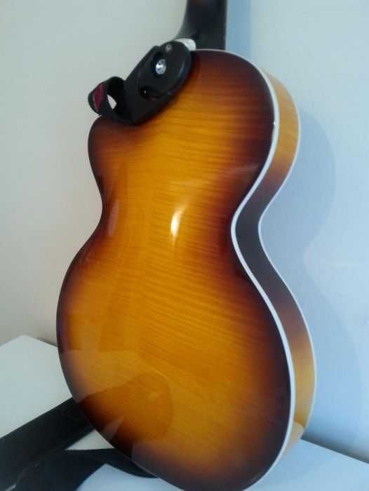 Höfner bass gitara basowa hollow body bardzo lekka