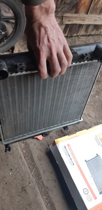 Радіатор охолодження ВАЗ 1111  Ока    Дорожня Карта