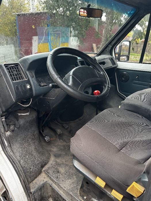 Продаю Renault Trafic 2.1D — 1999 рік, робочий стан