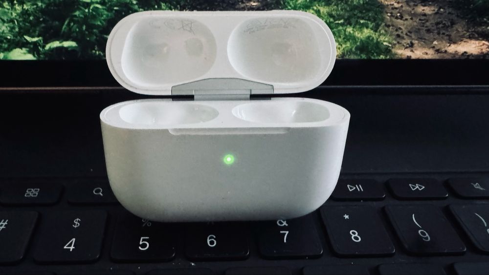 100 % oryginalne etui ładujące Apple AirPods Pro 2  USB C na gwarancji