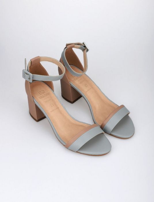 Sandália novas Seaside