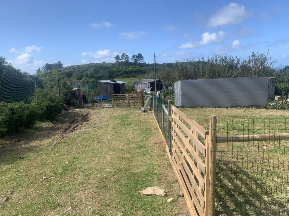 Cercas e vedacao de terrenos