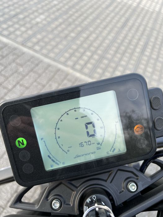 Leoncino 125 Benelli