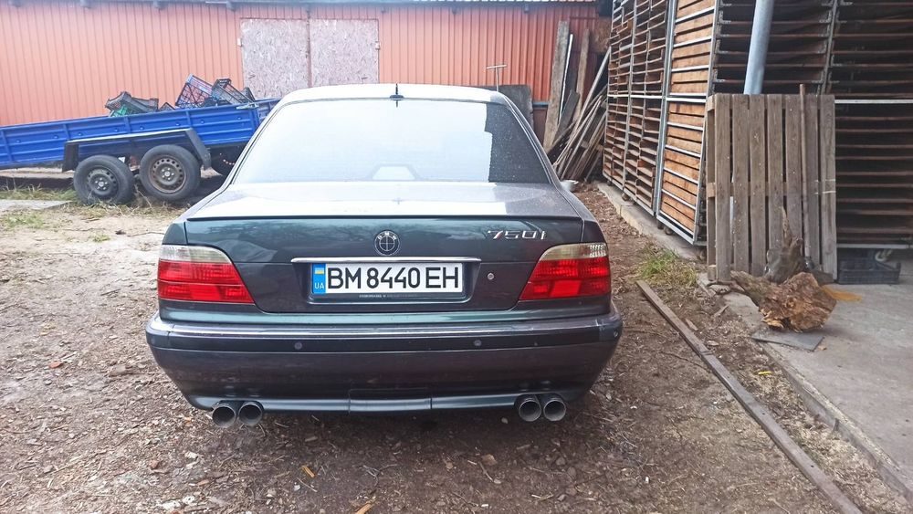 Продам бмв е38 740