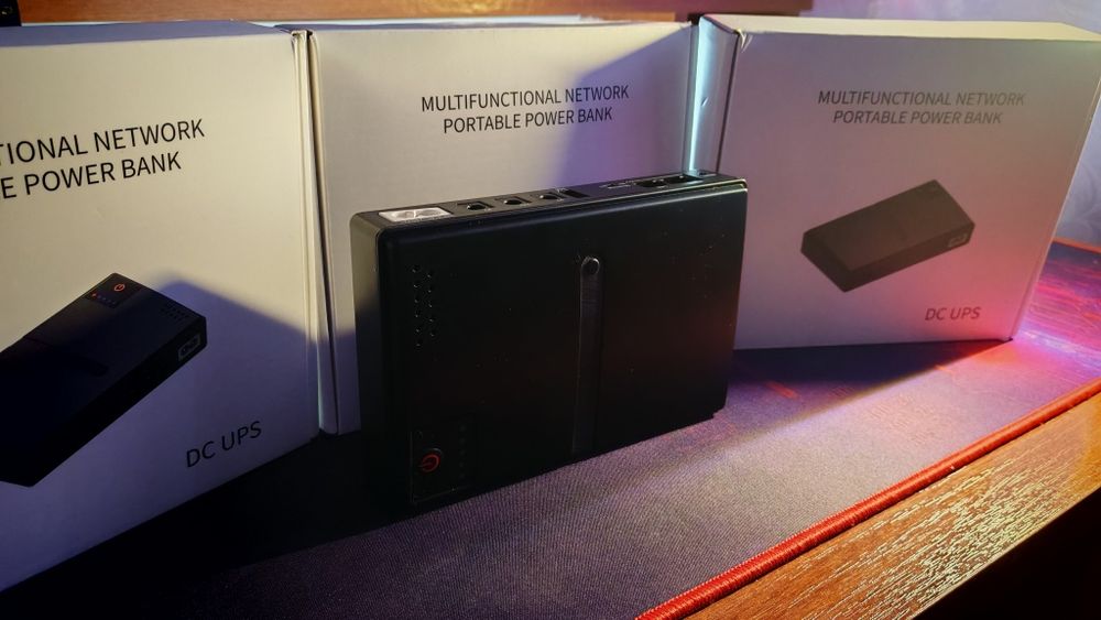 Безперебійник UPS для Роутера DC1018 вихід 12V 9V + USB 5V + POE BLACK