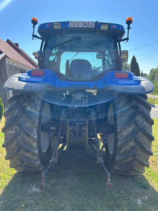 New Holland TS110A