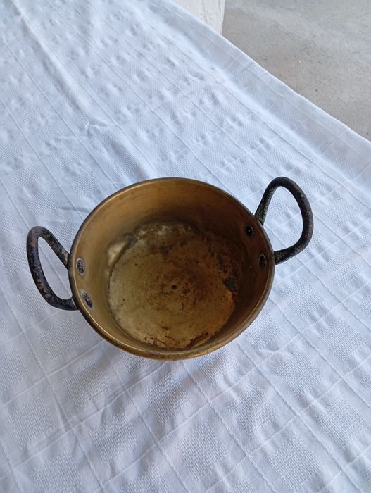 Tacho antigo de cobre