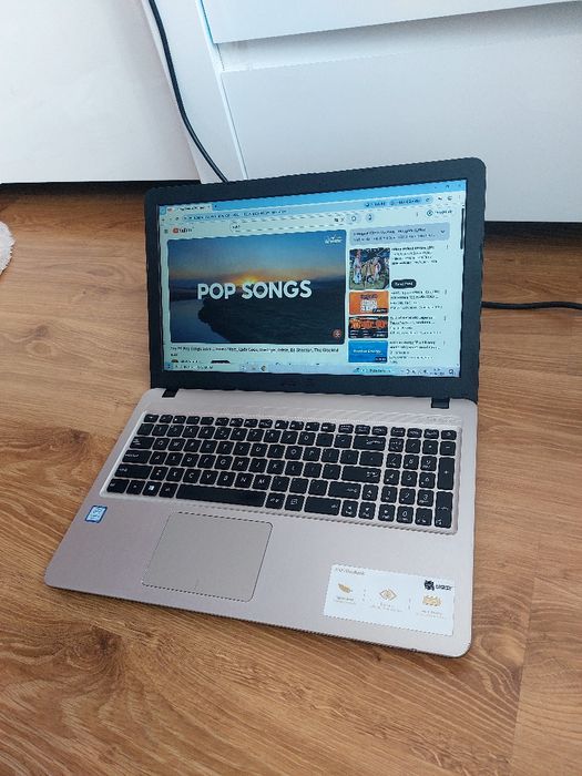Laptop asus i5 7gen SSD bateria zadbany USB 3.0 Bluetooth