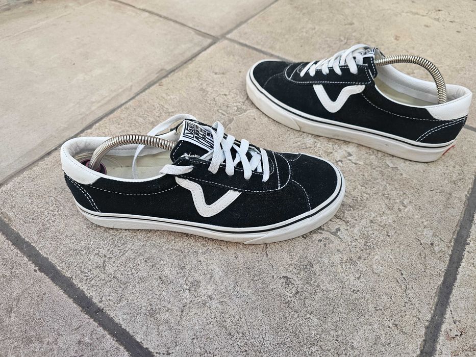 Buty męskie Vans 42(27cm) czarne zamszowe