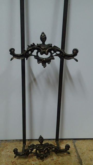 Escaparate de parede em Bronze
