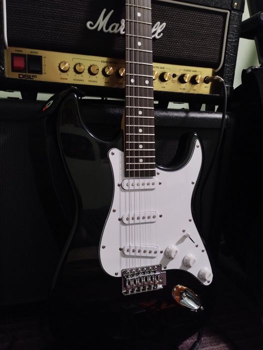 Електрогітара (комплект)