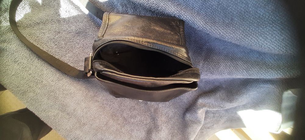 CAVALINHO bolsa homem impecavel