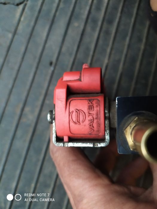 Газовые форсунки Valtek б/у в рабочем состоянии.