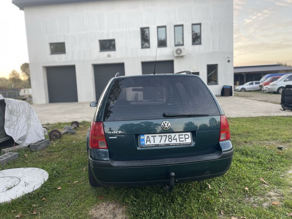 Продам VolksWagen Golf 4 2001 1.4  Бензин