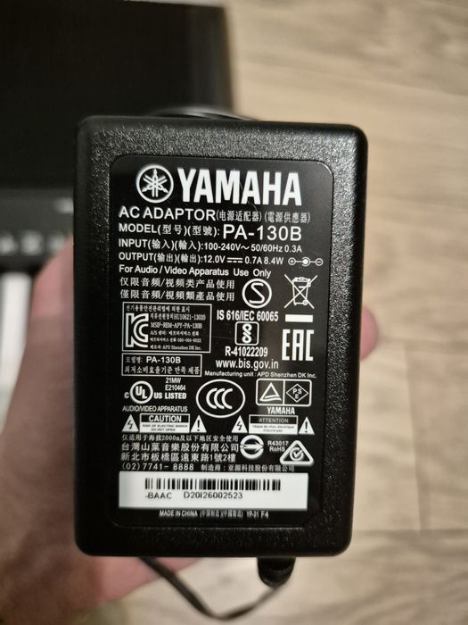 Keyboard Yamaha PRS - E373