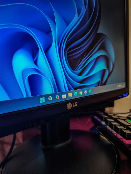 PC Gaming NOX Intel® Core™ i5 - Windows 11 - AMD Radeon R7 GDDR5