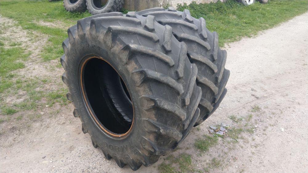 Opony 480/65R24 Trelleborg TM 800 Fendt 411 John Deere Deutz Claas Ste